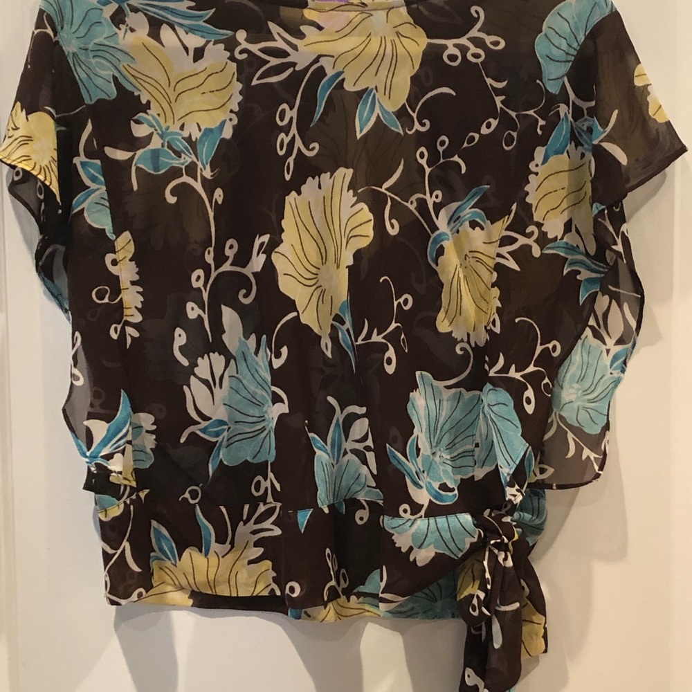 Vintage Newsworthy Flower Print Top w/side tie